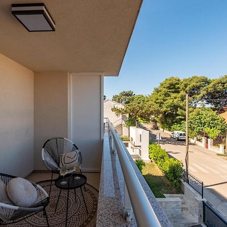 Apartments L&D Biograd Na Moru Exterior foto